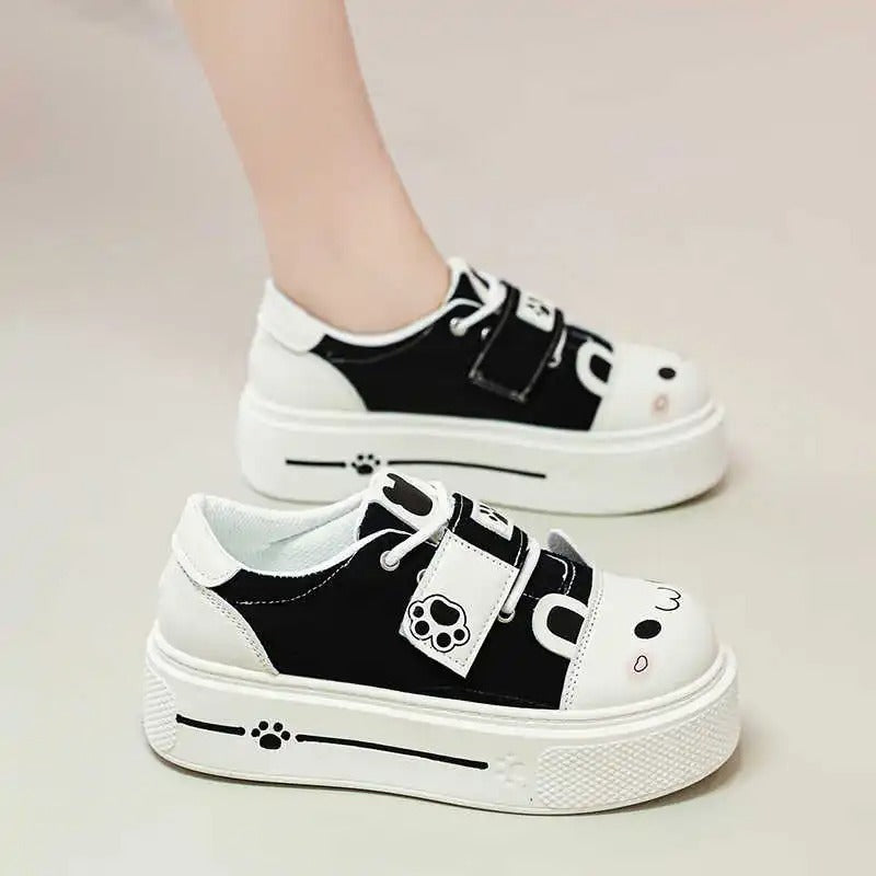 Modern Round-Toe Shoes (Product Code : 3114)