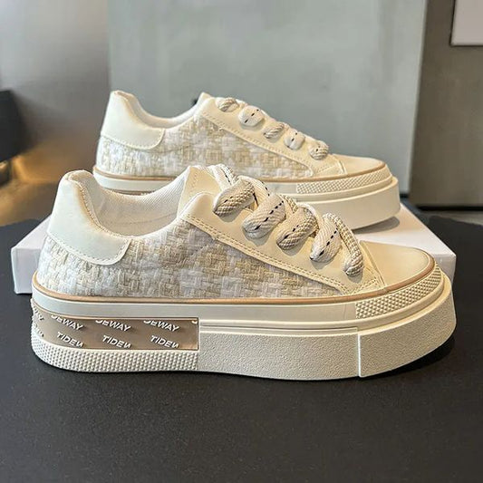 Niche Plaid Low-Tops (Product Code : SG1871)