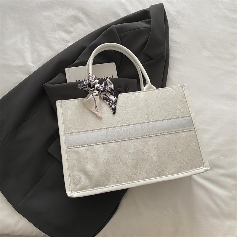 High-End Large-Capacity Bag (Product Code : 3037)