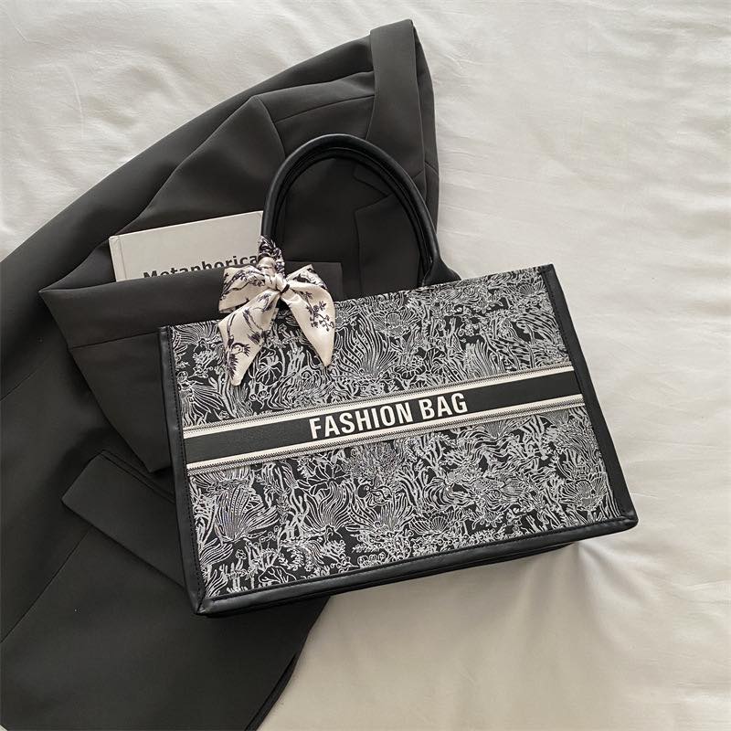 High-End Large-Capacity Bag (Product Code : 3037)