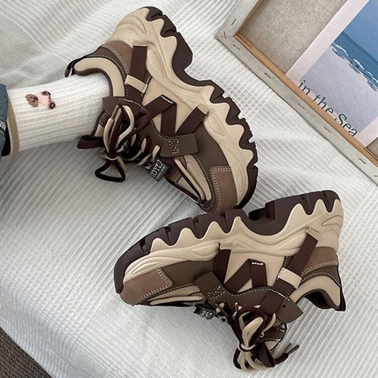 Modern Versatile Sports Shoes (Product Code : 3130)