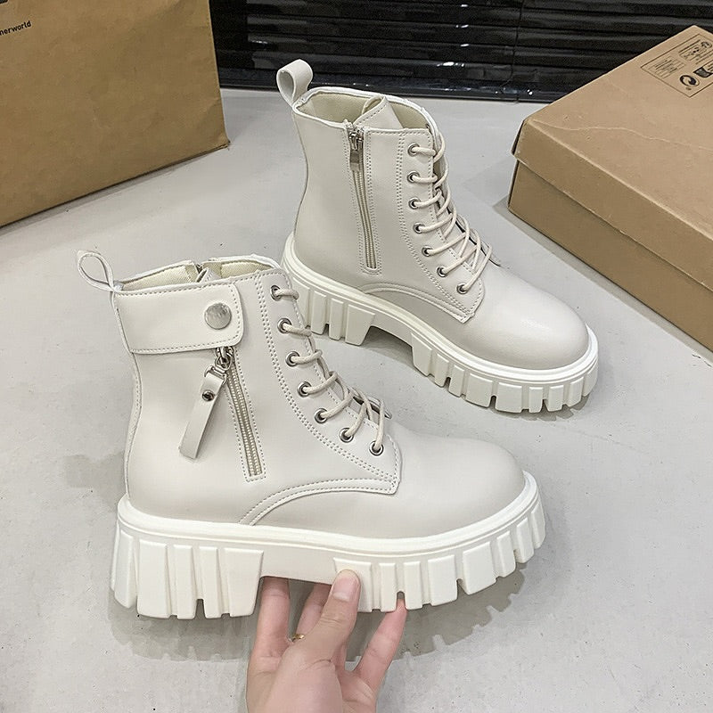 Comfortable Soft-Soled Footwear (Product Code : 3139)