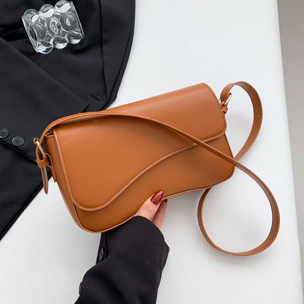 Flip Magnetic Buckle Shoulder Crossbody Bag (Product Code : 3091)