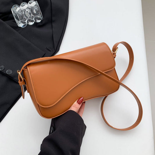 Flip Magnetic Buckle Shoulder Crossbody Bag (Product Code : 3091)