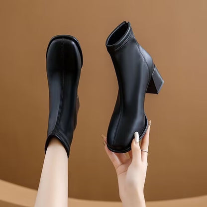 Thick Heel Urban Boots (Product Code : 3268)
