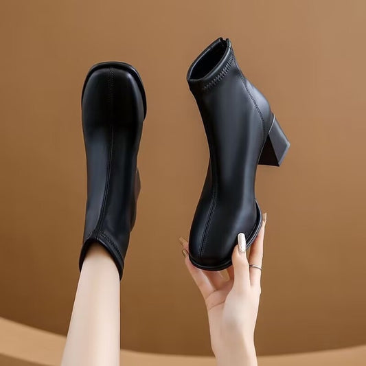 Thick Heel Urban Boots (Product Code : 3268)