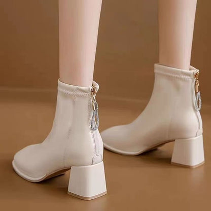 Thick Heel Urban Boots (Product Code : 3268)