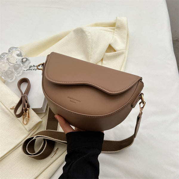 Trendy Textured Small Saddle Bag (Code: 1992)