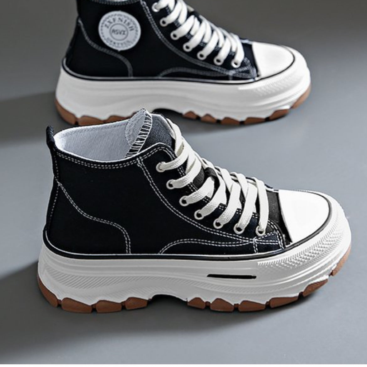 Chunky Canvas: Women's High-Top Sneakers - Code: 1930