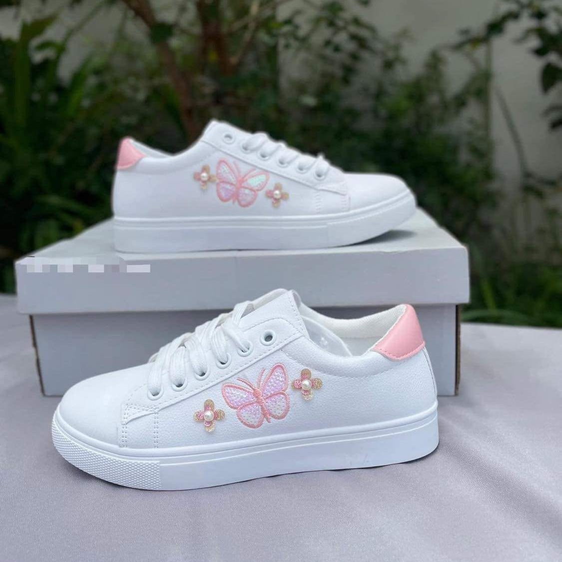 Women's Embroidered Butterfly Sneakers (Code: 0622)